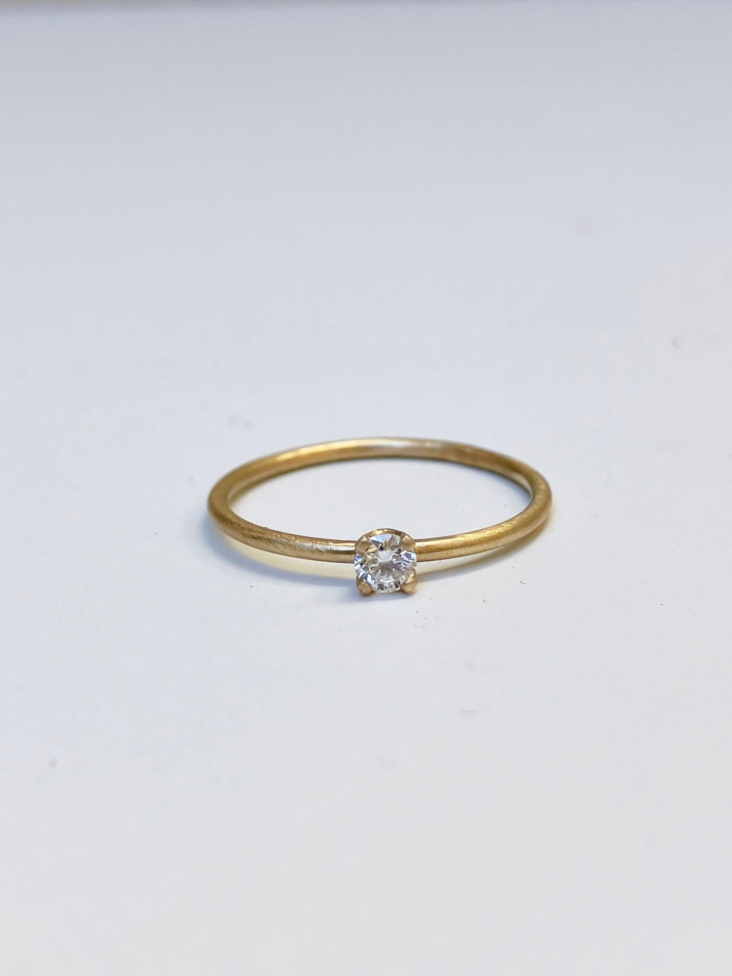 Bague-diamant-solitaire-or