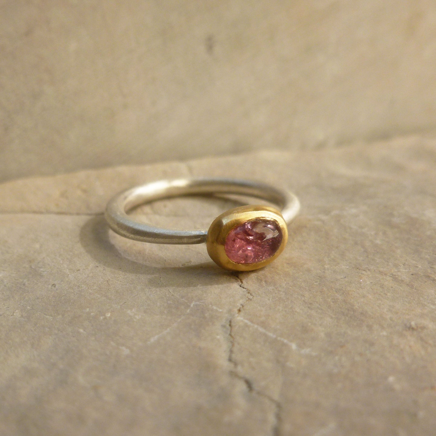 bague argent et pierre rose