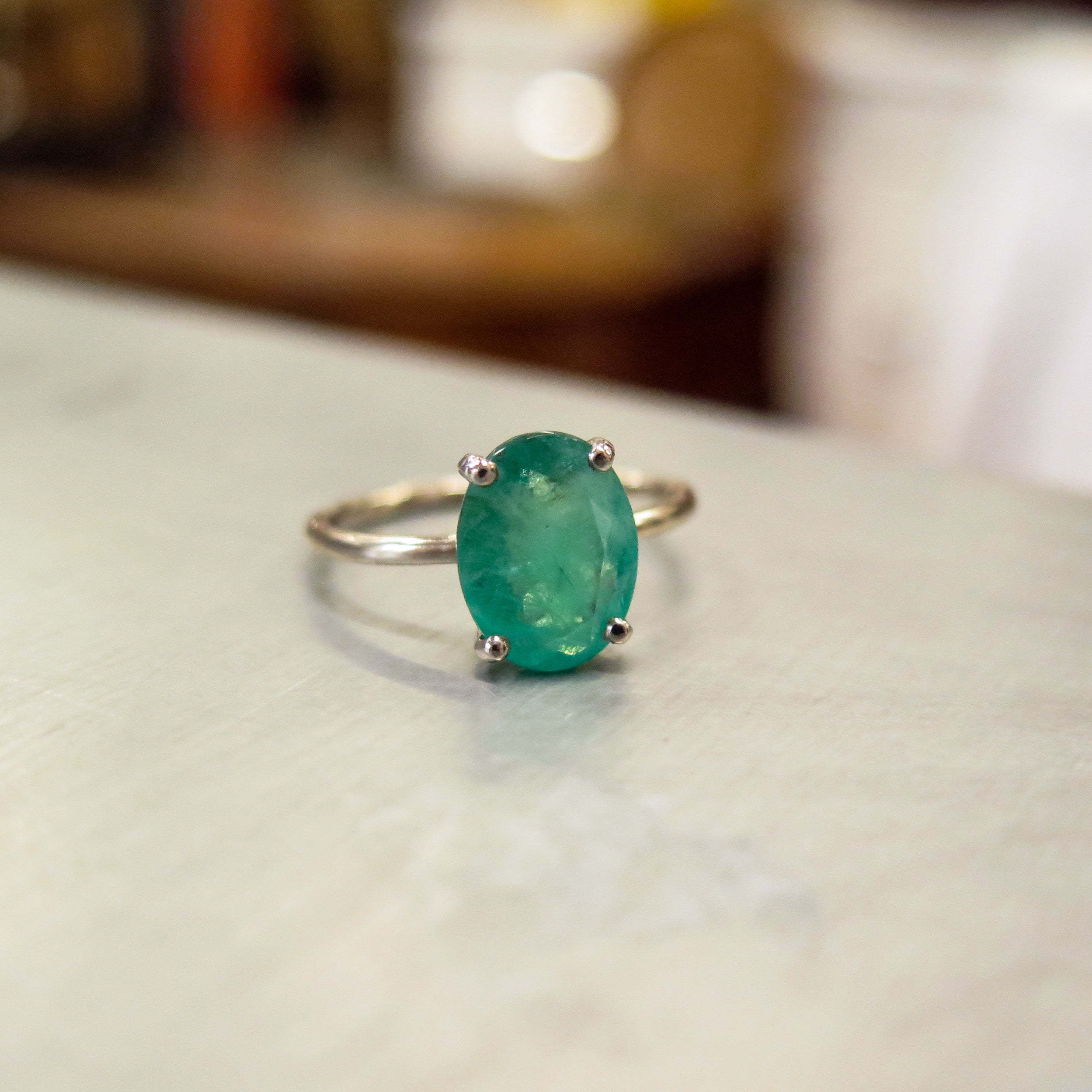 bague emeraude et or bijou créateur