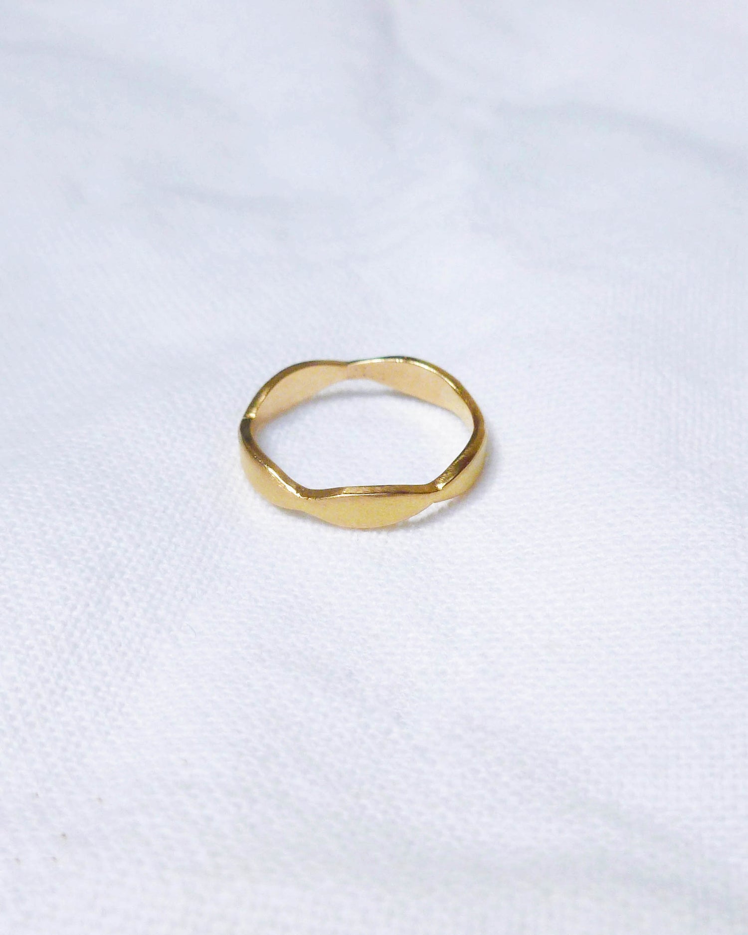 bague fine créateur en or -flore-Céline Flageul