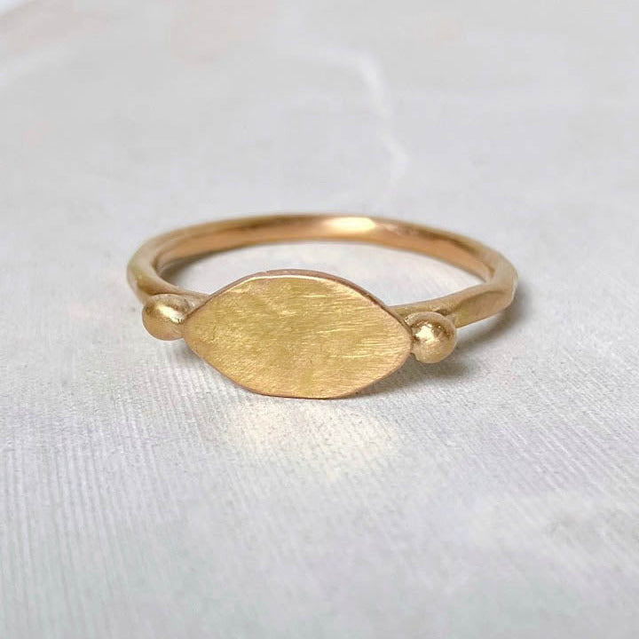 bague sur mesure en or Céline Flageul