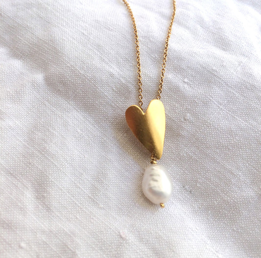 collier coeur doré  perle d'eau douce